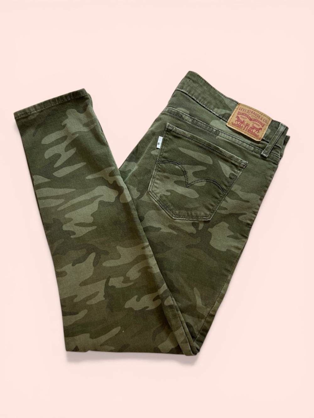 Levi's Women's Size 31 Olive Green 711 Camo Skinny Jeans
